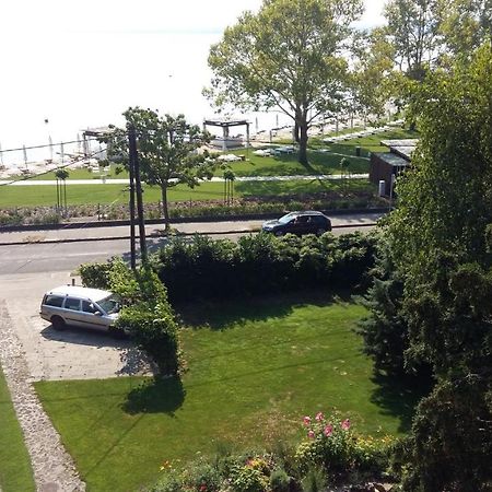 Lakeside Apartment 蒂豪尼 外观 照片